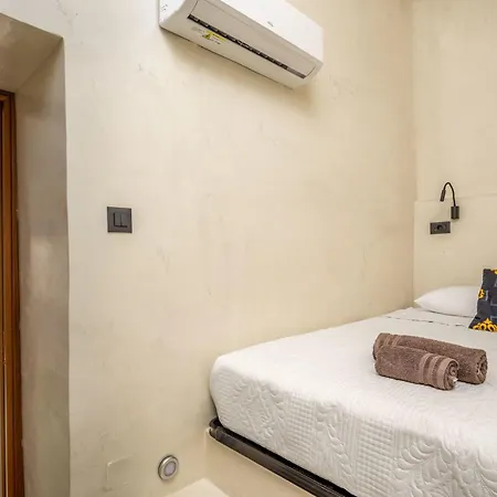 Symi's Jewel Апартаменты *